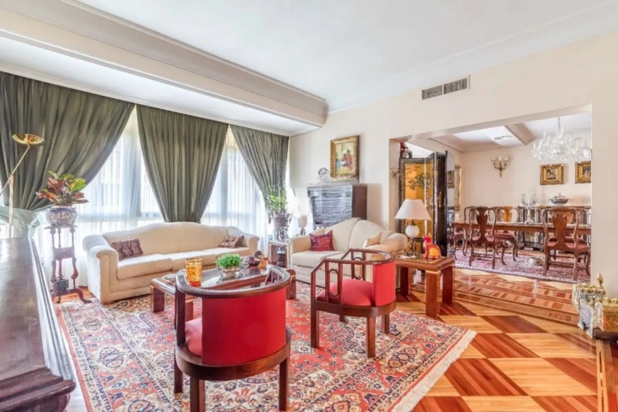 Interior staging example 1 before