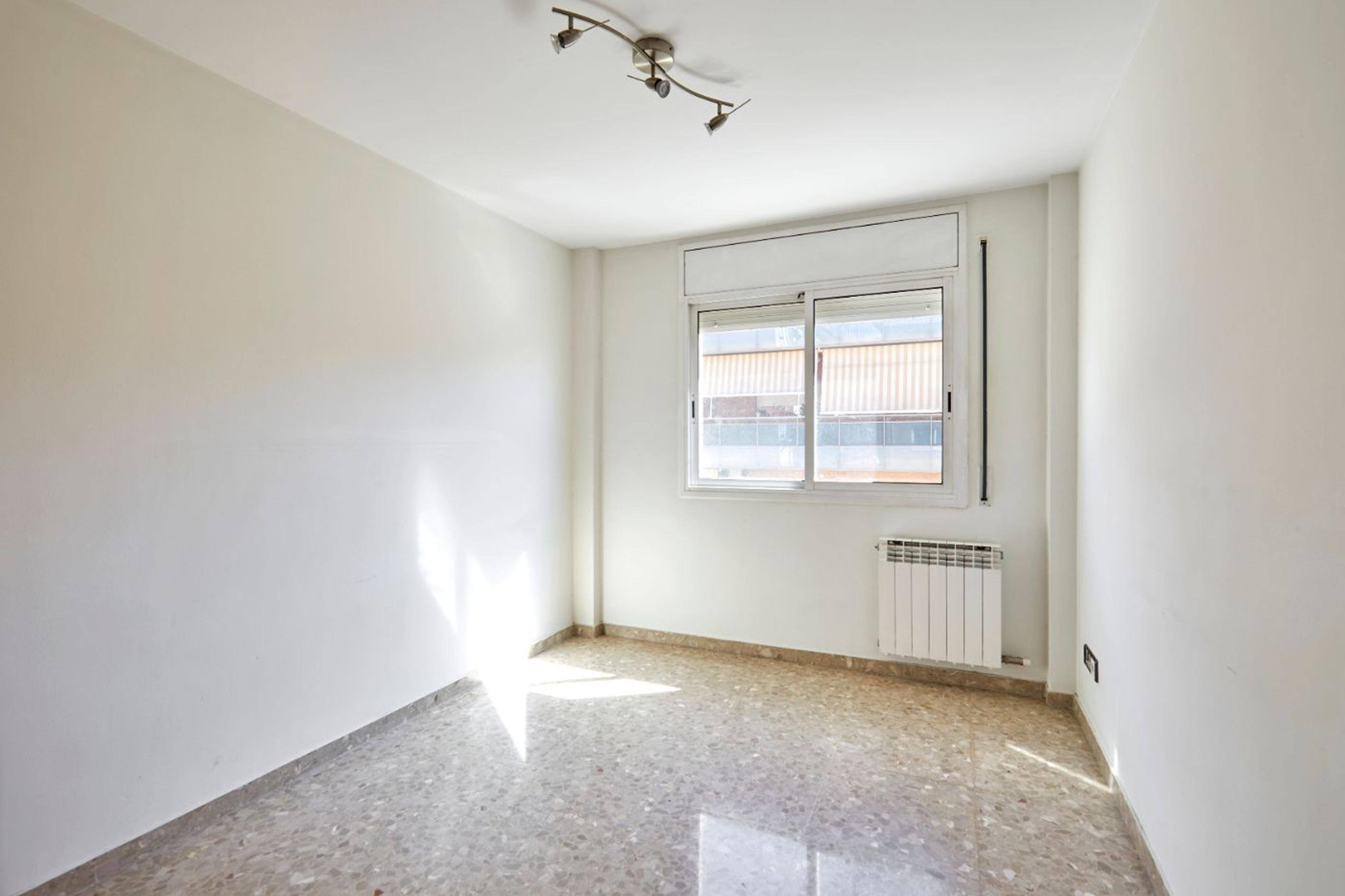 Interior staging example 4 before